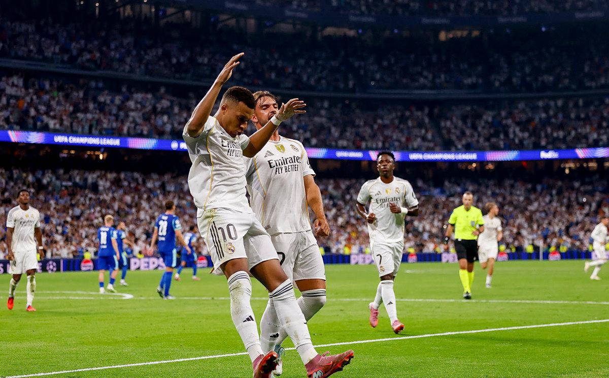 满冠体育-包含赛地聚焦：欧冠转会期热度飙升，上海久事状态回暖，气氛紧张，身体对抗强度拉满的词条